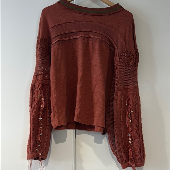 Free People Tops - Free People Bohemian Rust Top with Crochet Sleeves